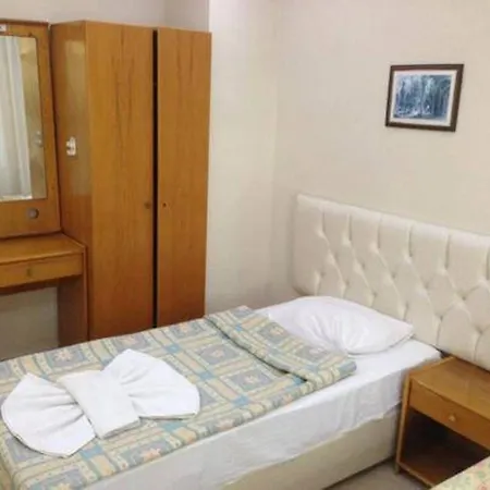 Samoy Bed & Breakfast 3*